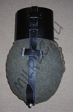 Фляга М31 - Feldflasche m31 mit trinkbecher  (копия)