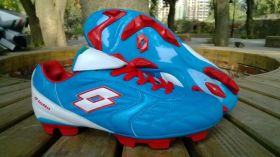Бутсы футбольные Lotto STADIO CLASSIC FG