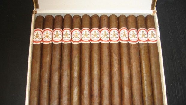 HOYO DE MONTERREY DOUBLE CORONAS