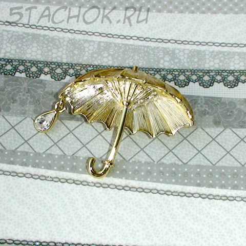 Брошь "Зонтик и капелька" под золото, стразы