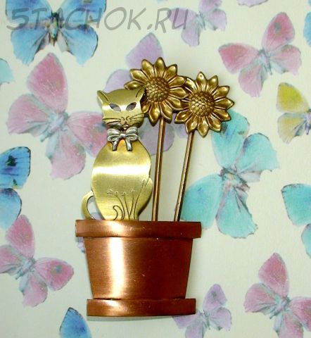 Брошь "Котик и цветы" под чеканку