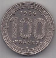 100 франков 1966 г. Камерун