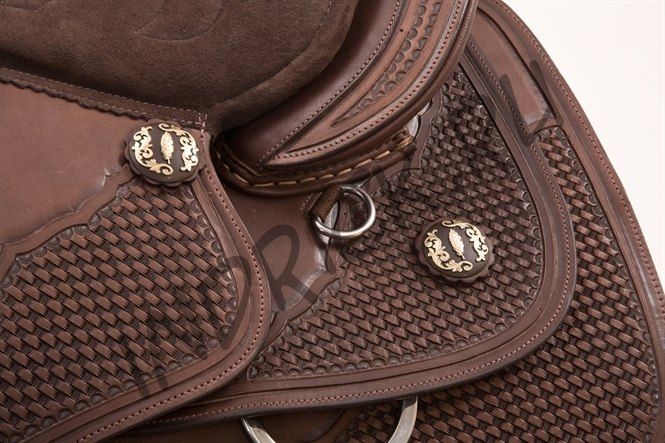 Безленчиковое седло Barefoot Missoula Nut