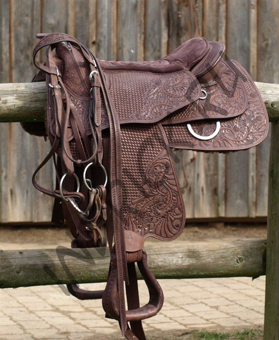 Безленчиковое седло Barefoot Missoula Nut