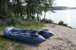 River Boats RB-300 (Киль)