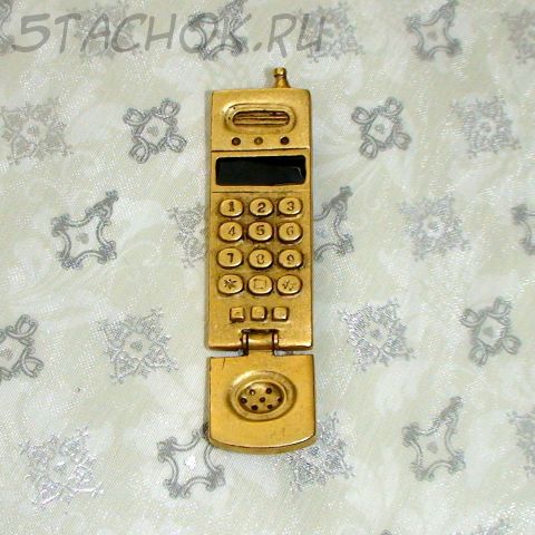 Брошь "Раритетный сотовый телефон" под античное золото