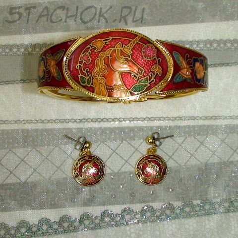 Серьги и браслет "Единорог" под золото/клуазоне