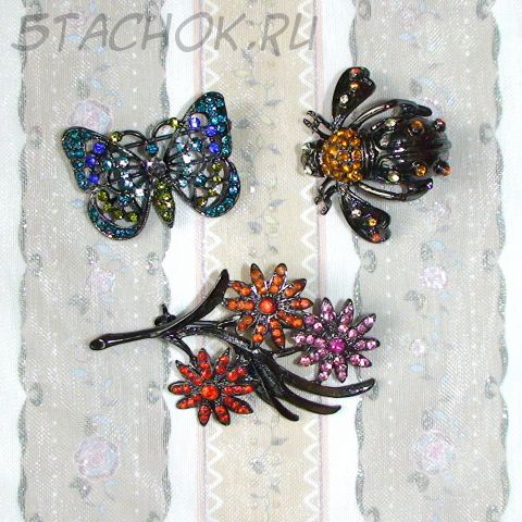 Трио брошек "Летом на полянке" под платину, стразы