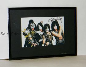 Автографы, группа Kiss