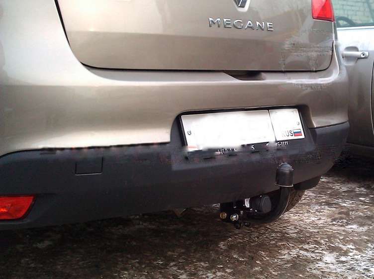 Фаркоп BOSAL-ORIS на Renault Megane III хетчбек 2008/12-2016, Renault Scenic 2 2003-2009, Renault Grand Scenic 2 2003-2009, Renault Sceniс 3 2009/06-2016, Renault Grand Sceniс 3 2009/06-2016 без выреза в бампере. Тип шара: A. Нагрузки: 1200/50 кг - 1425-A