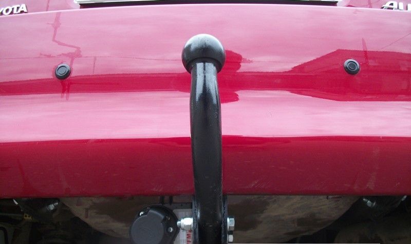 Фаркоп BOSAL-ORIS Toyota Auris хетчбек 2007-2013 без выреза в бампере. Тип шара: A. Нагрузки: 1500/50 кг - 3059-A Bosal