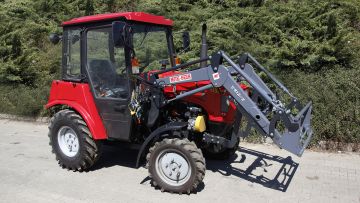 Фронтальный погрузчик Metal-Fach T812/2
