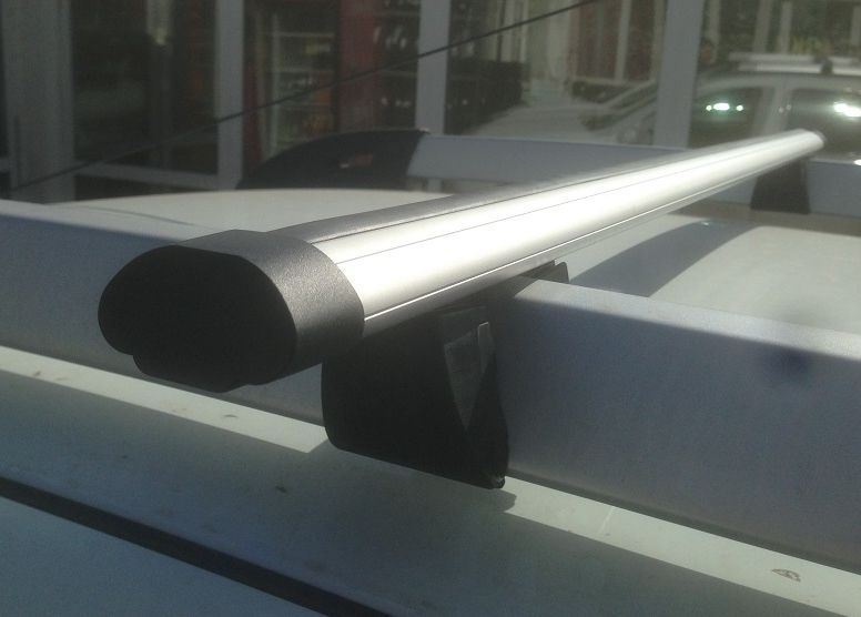 Багажник на рейлинги для Renault Duster 2015-...(широкий рейлинг) c аэродинамеческими дугами 1,2 метра