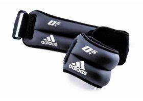 Утяжелители на запястья / лодыжки Adidas  (2шт х 0,5кг) ADWT-12227