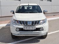 Защита переднего бампера d63 секция-d42 дуга с декором MITSUBISHI L200 2015-
