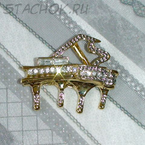 Брошь "Рояль" под золото, стразы