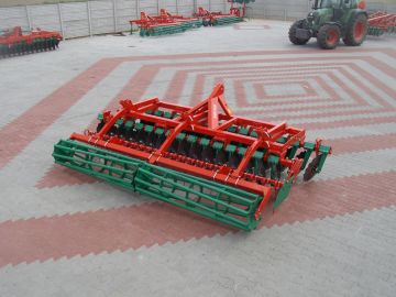 Дисковая борона AgroMasz BT 40 (4х2) навесная
