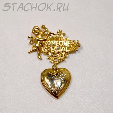Брошь-локет "Кто-то особенный" цвет золота (Danecraft США)