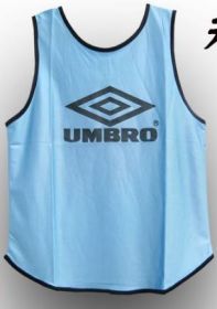 Манишка футбольная UMBRO взрослая Голубая