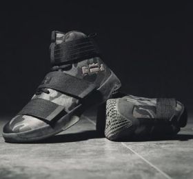 Баскетбольные кроссовки LeBron 14 Crosswort