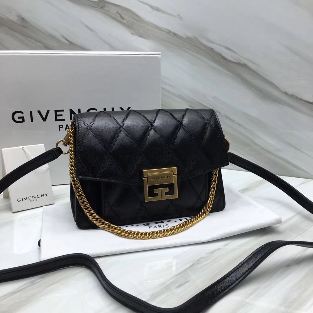 Givenchy GV3