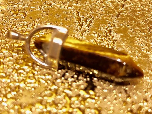 Маятник биолокационный из Тигрового Глаза