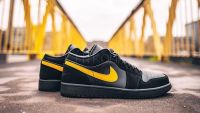 AIR JORDAN 1 LOW  Black Yellow