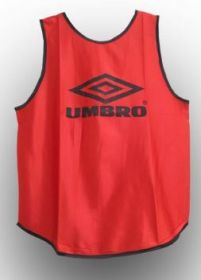 Манишка футбольная UMBRO взрослая Красная