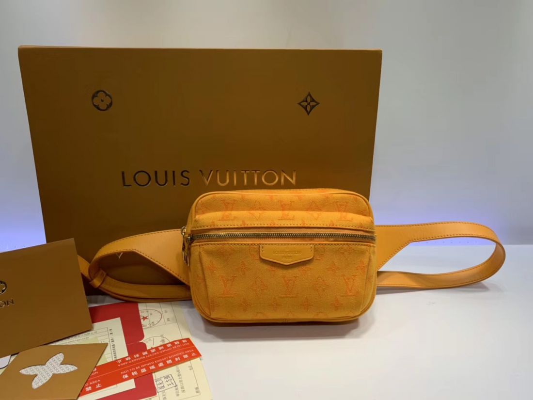 Поясная сумка Louis Vuitton