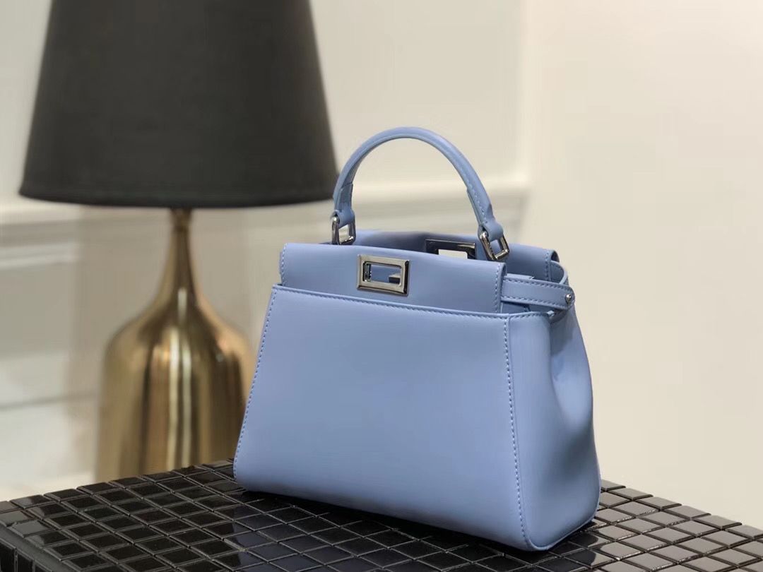 Fendi Peek-a-boo Mini 23 cm