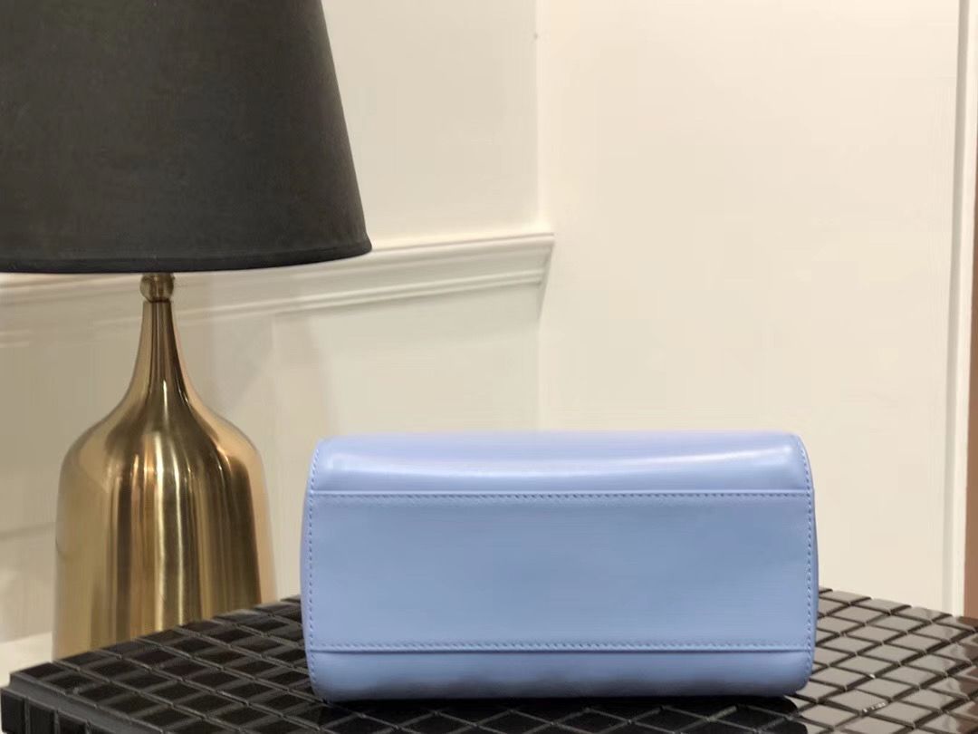 Fendi Peek-a-boo Mini 23 cm