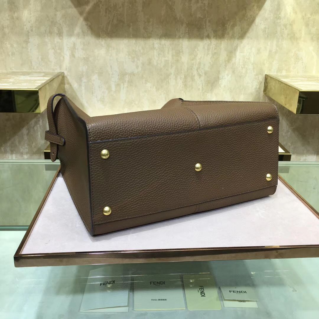 FENDI LOGO PEEK-A-BOO 30 cm