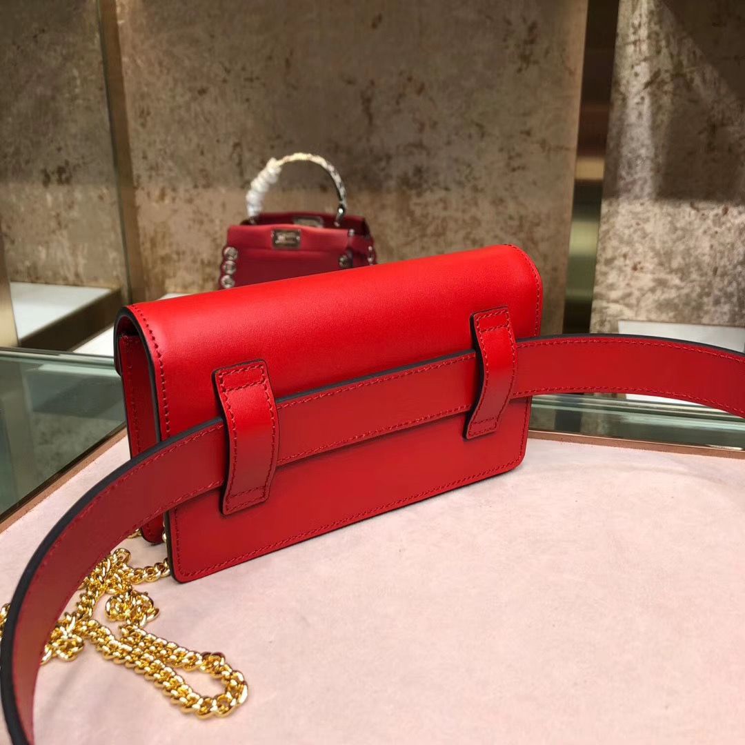 Поясная сумка FENDI