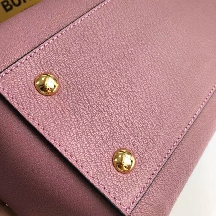 Сумка Burberry The Buckle