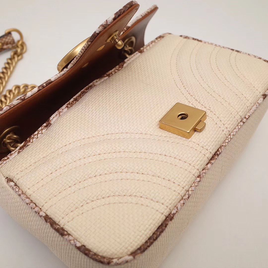 Gucci Marmont GG 22 cm