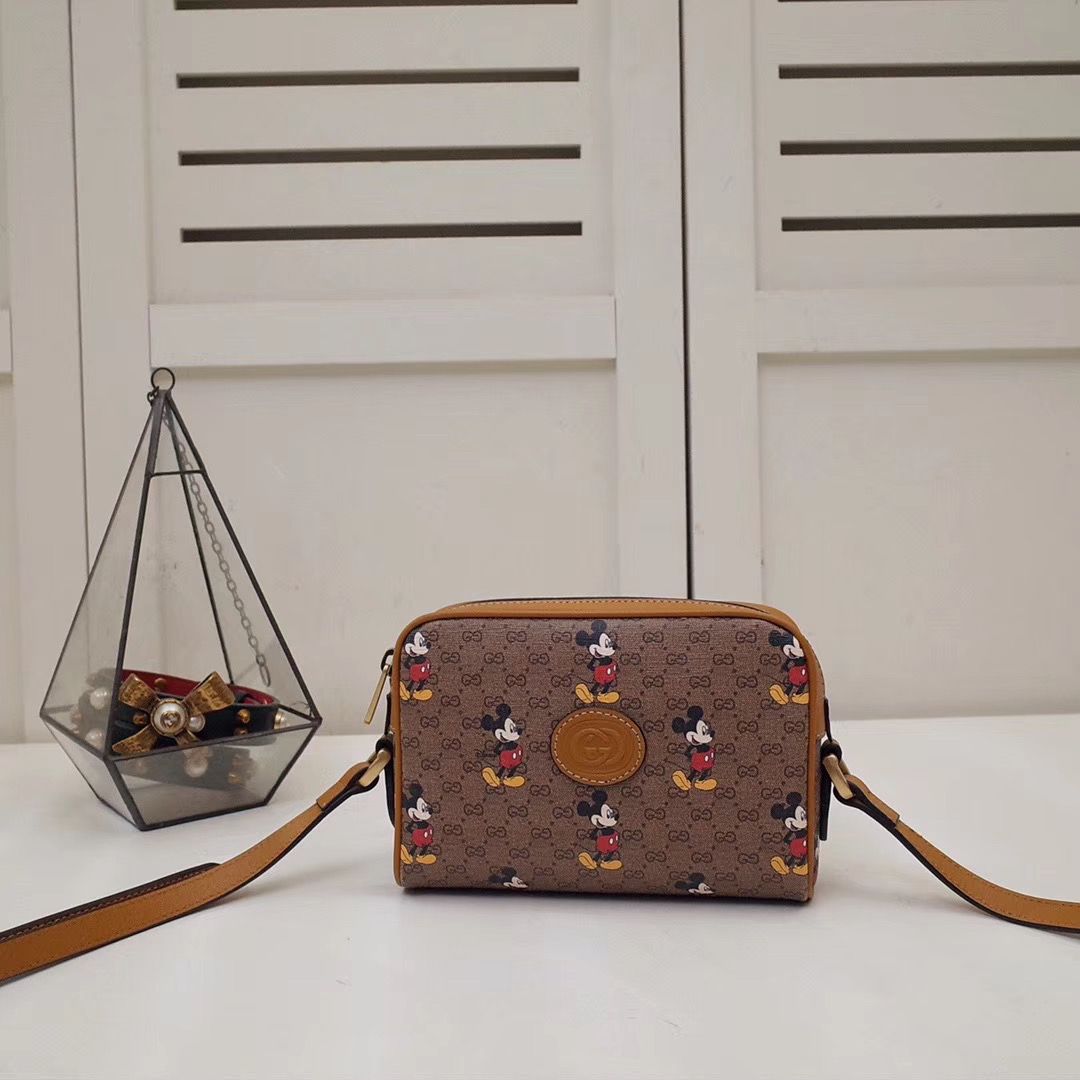 Сумка клатч Gucci Disney