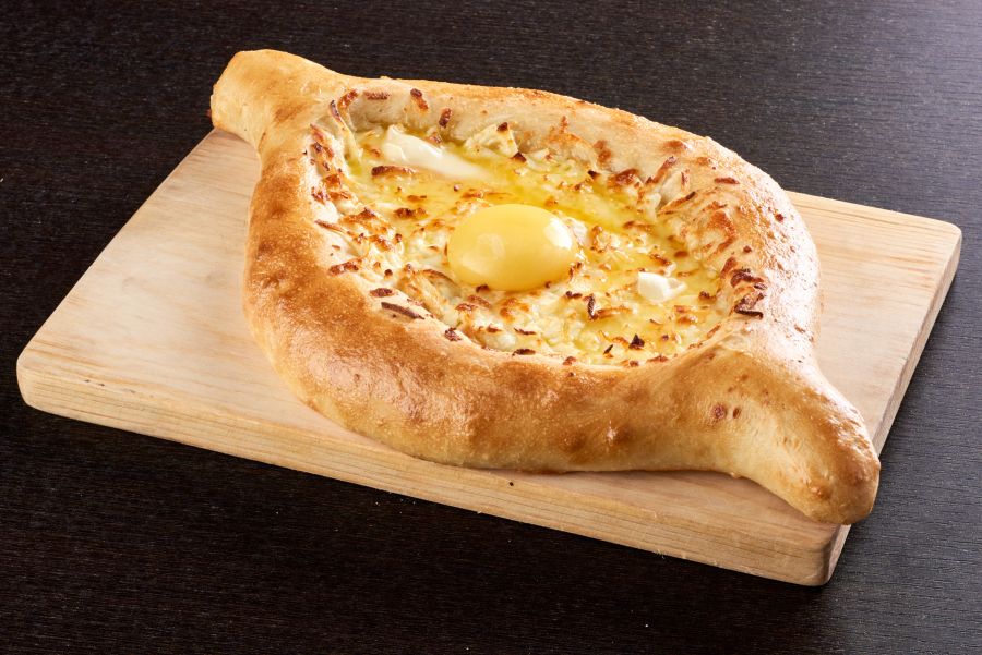 Хачапури  по-аджарски