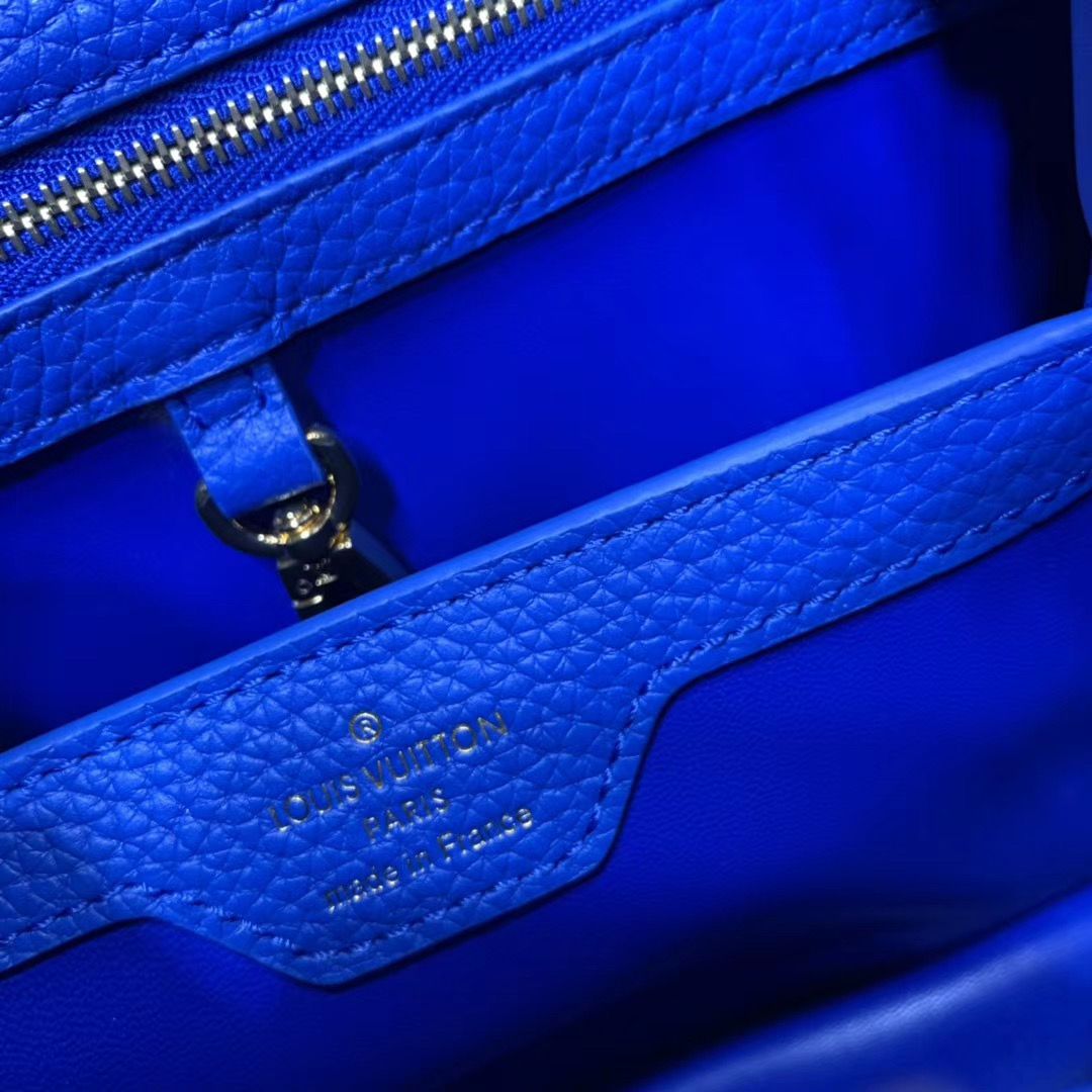 Louis Vuitton Cappucines 27 cm