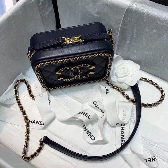 Клатч Chanel 19 cm