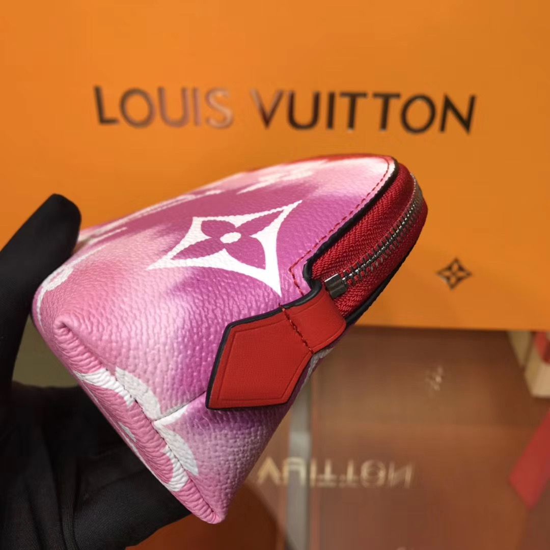 Косметичка Louis Vuitton