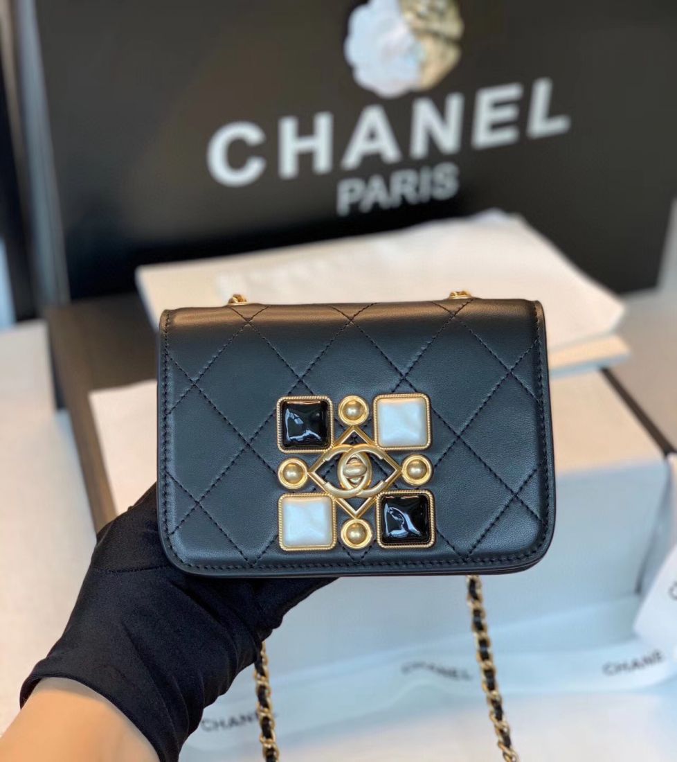 Chanel 16 cm