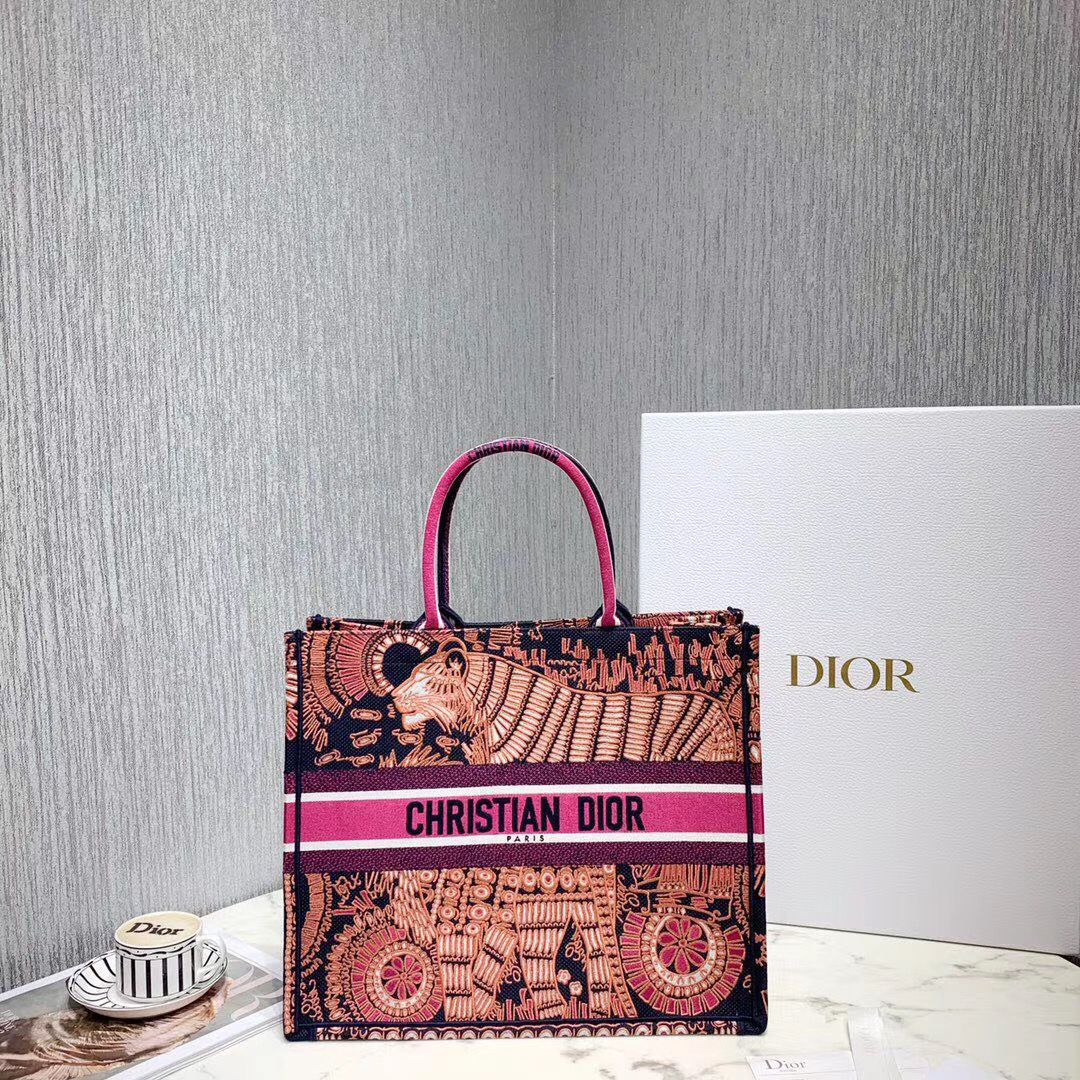 Dior Tote Book 41 cm