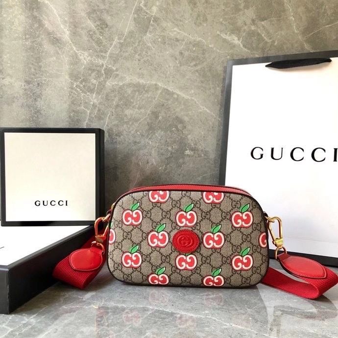 Gucci 24 cm