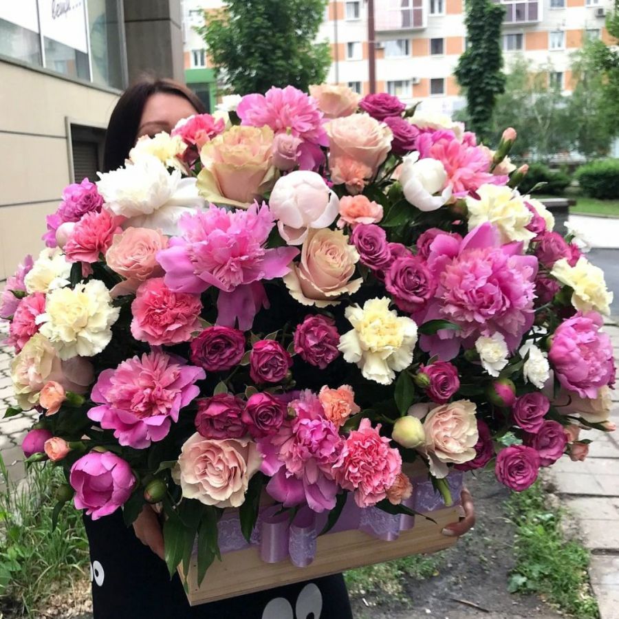 Ящик с цветами 33