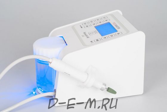 Педикюрный аппарат Podomaster AquaJet 40 LED со спреем и подсветкой