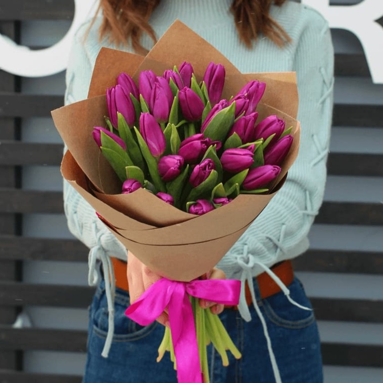 29 тюльпанов