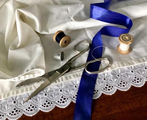 [lectoroom] Швейный натюрморт с драпировкой. Онлайн практика (Елизавета Залегина)