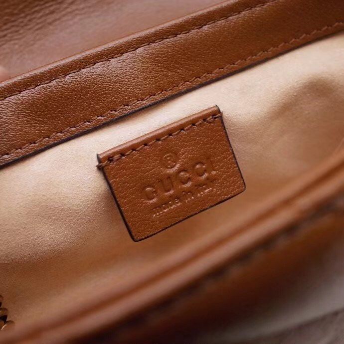 Gucci Marmont 16,5 x 10 x 5 cm