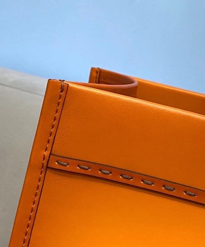 FENDI SUNSHINE 40x37x17 cm