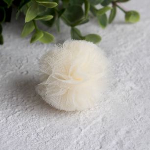 Кукольная миниатюра - Помпон из фатина Бежевый, 3.5 см.
